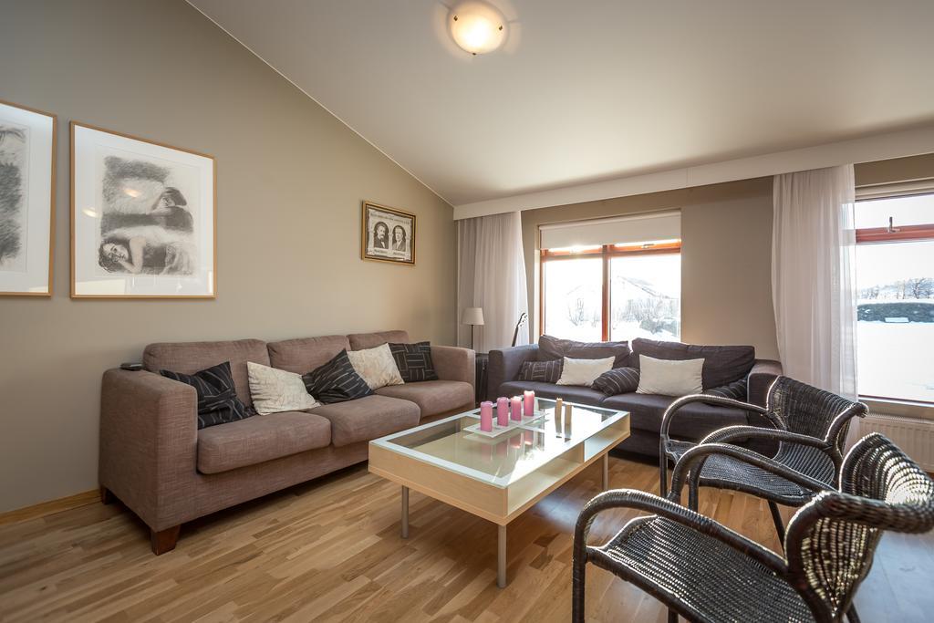 Hotel Selid Hella Bagian luar foto